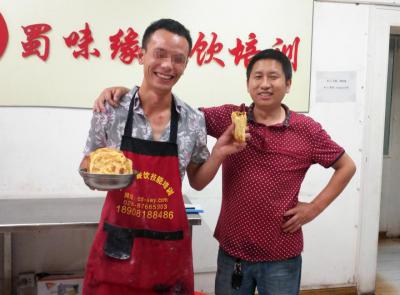 成都學(xué)習(xí)南充鍋盔夾涼粉培訓(xùn)哪里好？