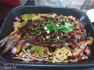 萬州烤魚技術(shù)培訓哪里好？飄味緣特制烤箱秘方燉煮