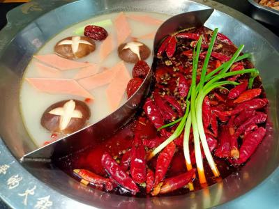四川火鍋技術(shù)培訓(xùn)學(xué)校哪家好？飄味緣餐飲培訓(xùn)學(xué)校