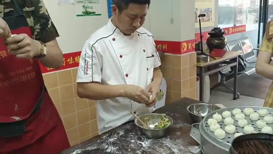 成都包子技術(shù)培訓(xùn)哪家強(qiáng)？飄緣早餐技術(shù)培訓(xùn)學(xué)員口碑與課程解析